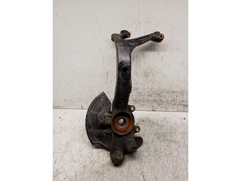 Recambio de mangueta delantera izquierda para volkswagen passat b5 (3b2) 1.8 t referencia OEM IAM   