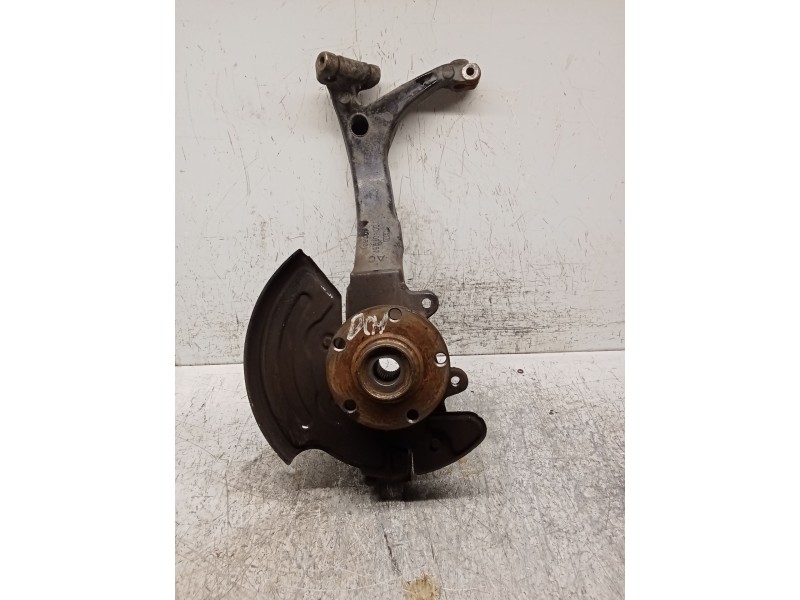 Recambio de mangueta delantera derecha para volkswagen passat b5 (3b2) 1.8 t referencia OEM IAM   