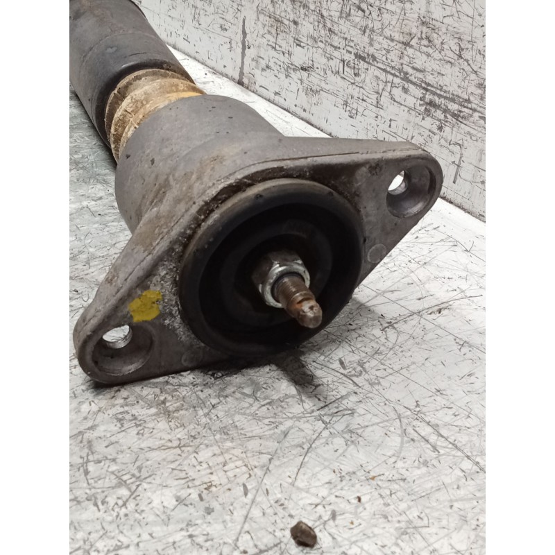 Recambio de amortiguador trasero derecho para volkswagen passat b5 (3b2) 1.8 t referencia OEM IAM 556277  