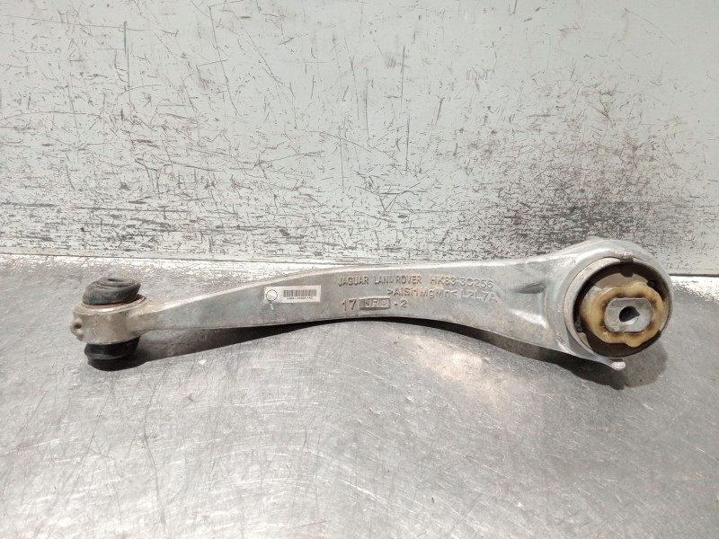 Recambio de brazo suspension inferior delantero izquierdo para jaguar f-pace referencia OEM IAM HK833C256  
