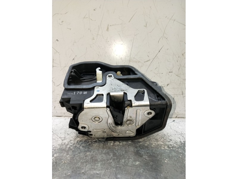 Recambio de motor cierre centralizado delantero derecho para bmw 5 (e60) 530 d referencia OEM IAM 7036170  