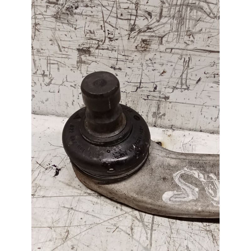 Recambio de brazo suspension superior delantero izquierdo para volkswagen passat b5 (3b2) 1.8 t referencia OEM IAM   