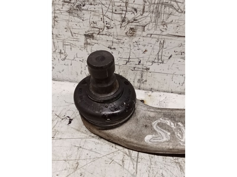 Recambio de brazo suspension superior delantero izquierdo para volkswagen passat b5 (3b2) 1.8 t referencia OEM IAM   