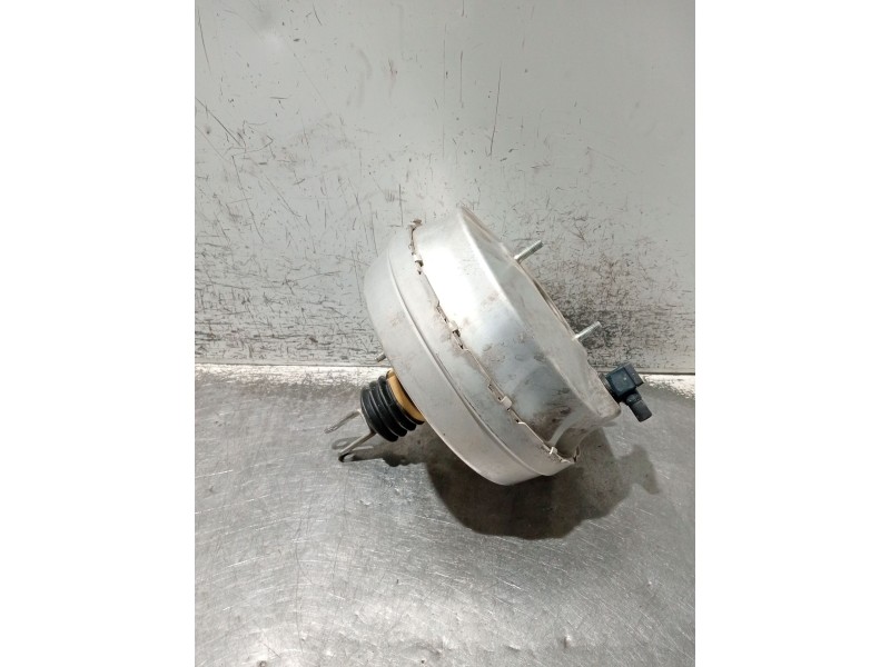 Recambio de servofreno para jaguar f-pace referencia OEM IAM HK832B195AE 250978575901 3177201489