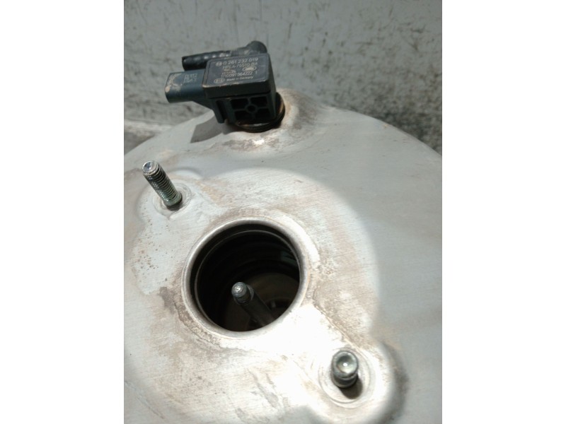 Recambio de servofreno para jaguar f-pace referencia OEM IAM HK832B195AE 250978575901 3177201489