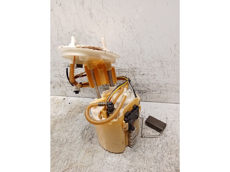 Recambio de bomba combustible para jaguar f-pace referencia OEM IAM JAGX760GAMROW GX739H367BC  