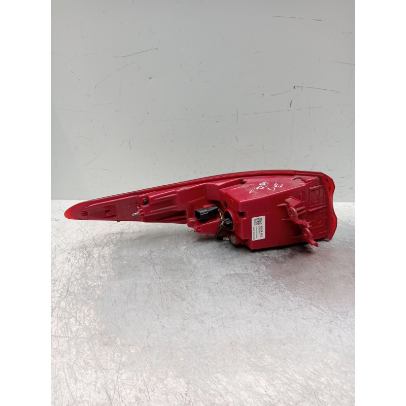 Recambio de piloto trasero derecho para kia sportage iv (ql, qle) 1.6 gdi referencia OEM IAM r250rr02 92402f1500  