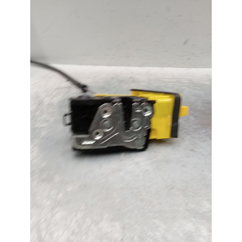 Recambio de motor cierre centralizado trasero derecho para kia sportage iv (ql, qle) 1.6 gdi referencia OEM IAM 81420f1010  
