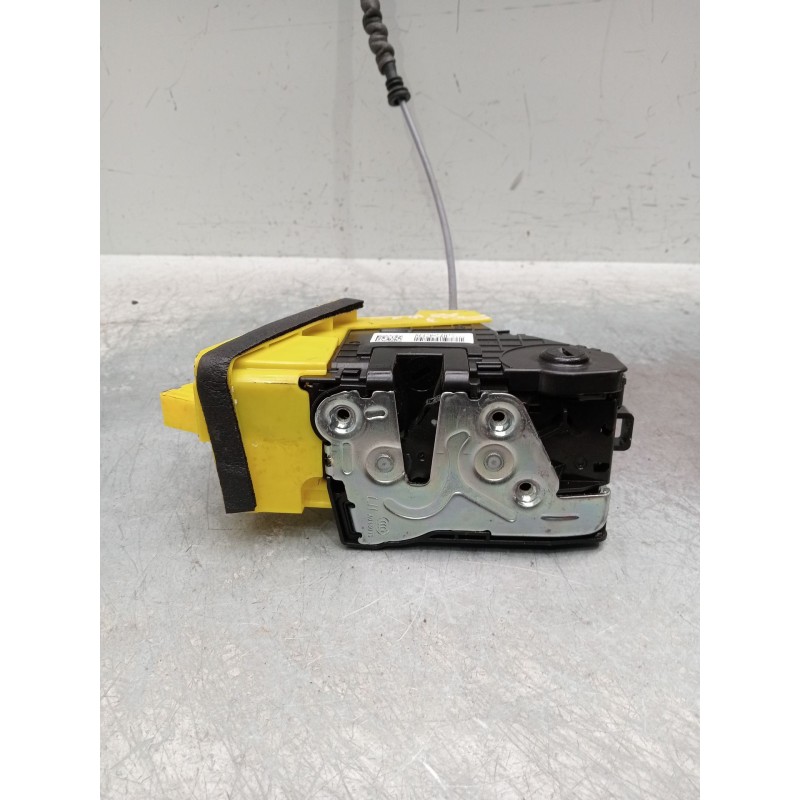 Recambio de motor cierre centralizado trasero izquierdo para kia sportage iv (ql, qle) 1.6 gdi referencia OEM IAM 81410f1010  