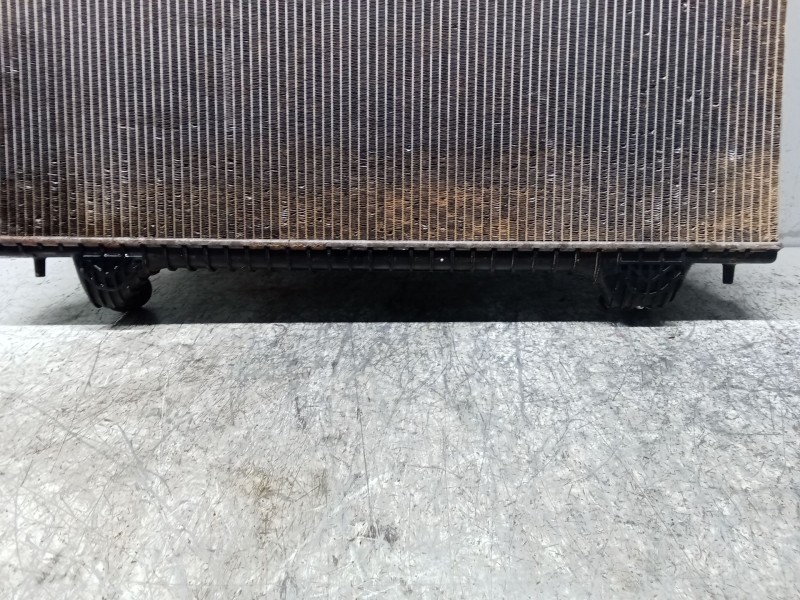 Recambio de radiador agua para jaguar f-pace referencia OEM IAM PA66GF30  