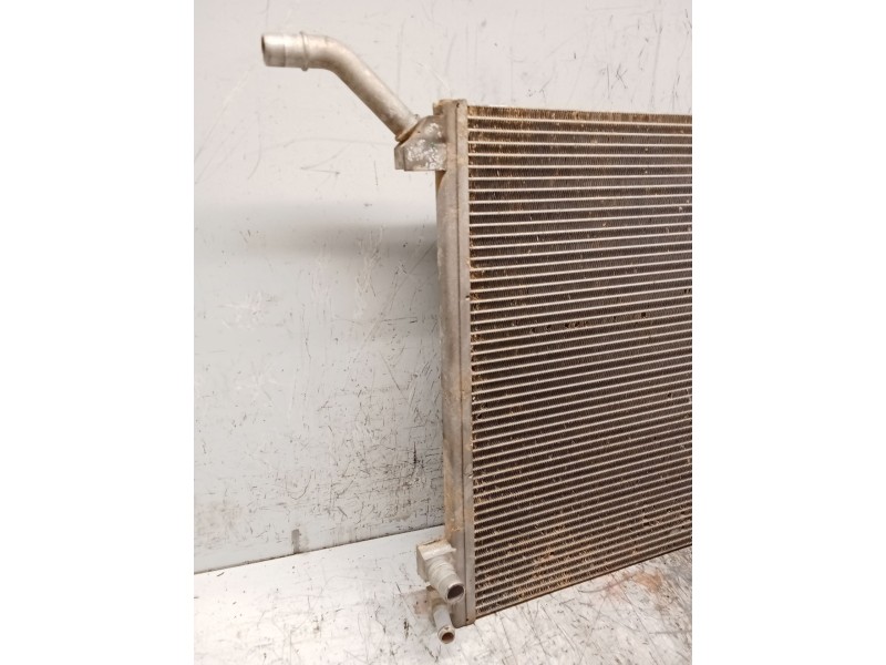 Recambio de condensador / radiador aire acondicionado para jaguar f-pace referencia OEM IAM GX738K230BB  