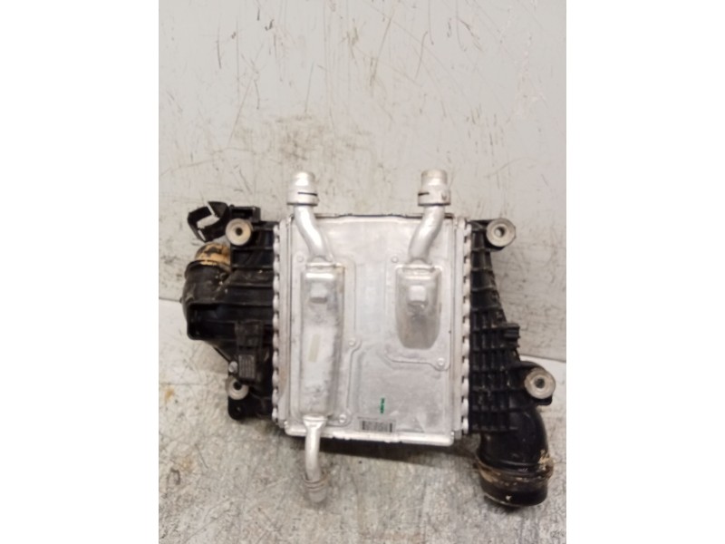 Recambio de intercooler para jaguar f-pace referencia OEM IAM HX736K775AE  