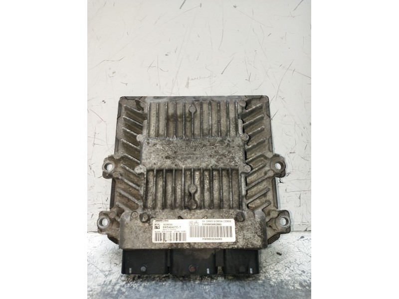 Recambio de centralita motor uce para citroën jumpy ii (vf7) 2.0 hdi 120 referencia OEM IAM 5WS40427CT  