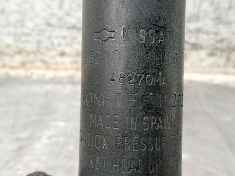 Recambio de amortiguador trasero derecho para nissan note acenta referencia OEM IAM 562103VU0B  