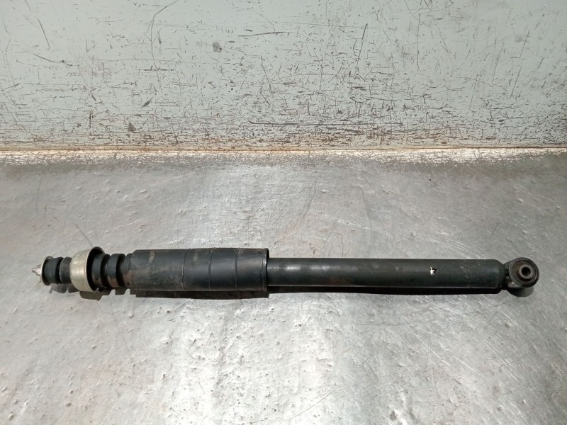 Recambio de amortiguador trasero izquierdo para nissan note acenta referencia OEM IAM 562103VU0B  