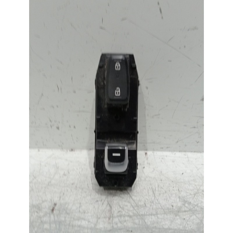 Recambio de mando elevalunas delantero derecho para kia sportage iv (ql, qle) 1.6 gdi referencia OEM IAM   
