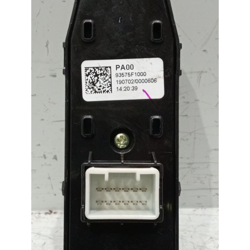 Recambio de mando elevalunas delantero derecho para kia sportage iv (ql, qle) 1.6 gdi referencia OEM IAM   