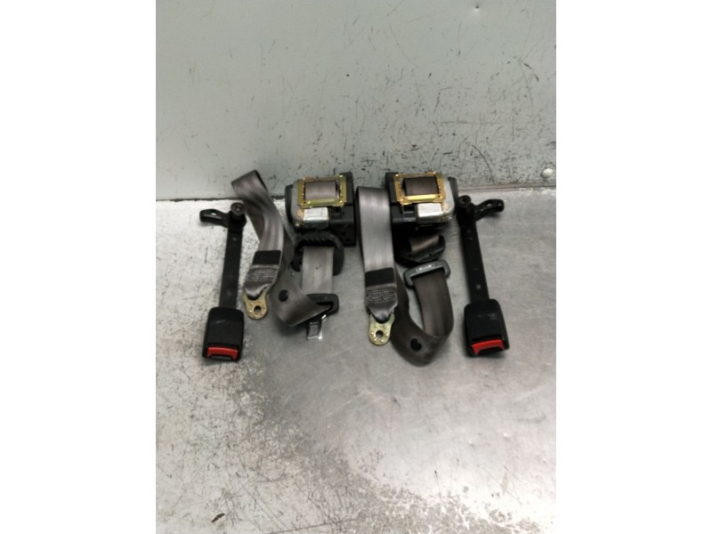 Recambio de juego cinturones delantero para opel corsa d (s07) 1.3 cdti (l08, l68) referencia OEM IAM   