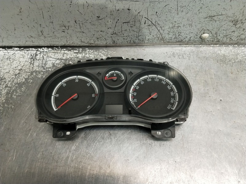Recambio de cuadro instrumentos para opel corsa d (s07) 1.3 cdti (l08, l68) referencia OEM IAM P0013312037 1303304b 1303295 1344