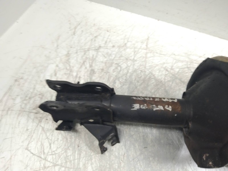 Recambio de amortiguador delantero derecho para nissan maxima qx (a32) 2.0 exclusive referencia OEM IAM   