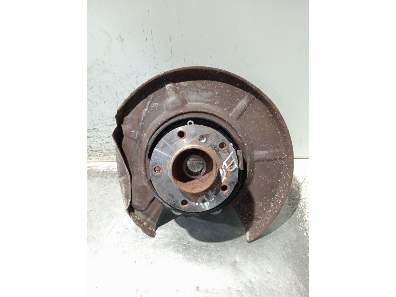 Recambio de mangueta delantera derecha para bmw serie 5 berlina (e60) 530i referencia OEM IAM   