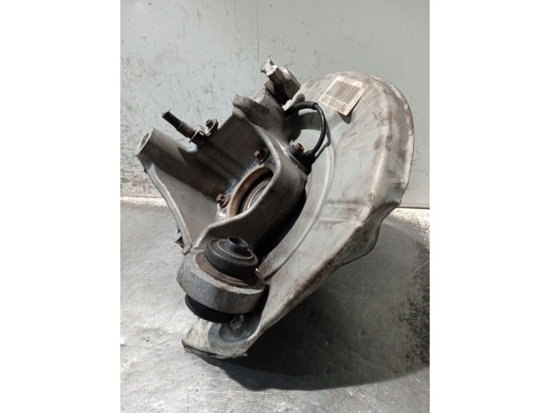 Recambio de mangueta delantera derecha para bmw serie 5 berlina (e60) 530i referencia OEM IAM   