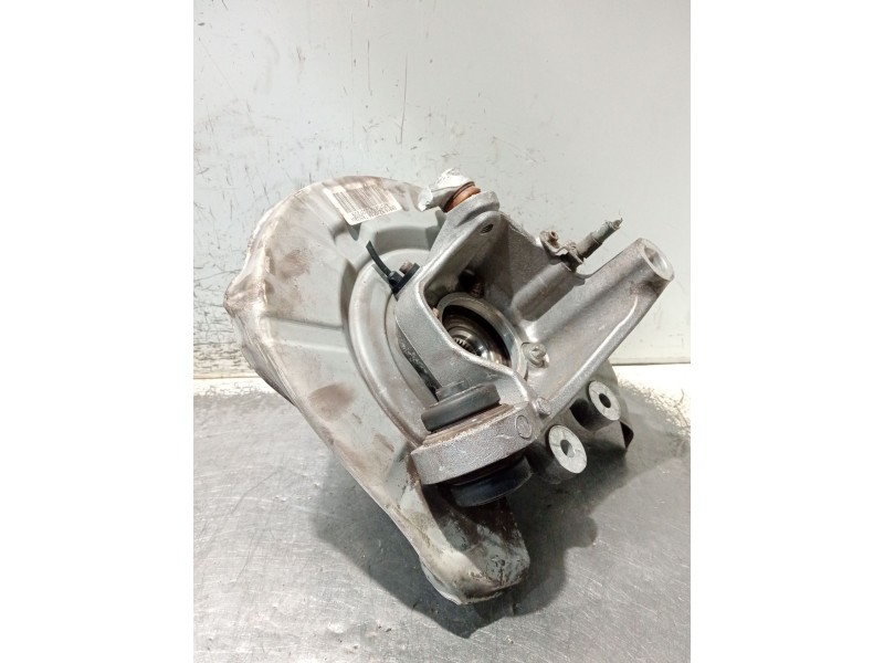 Recambio de mangueta delantera izquierda para bmw serie 5 berlina (e60) 530i referencia OEM IAM   