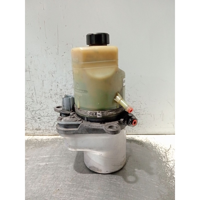 Recambio de bomba direccion para ford focus ii turnier (da_, ffs, ds) 1.6 tdci referencia OEM IAM 4M513K514DB C6SB 