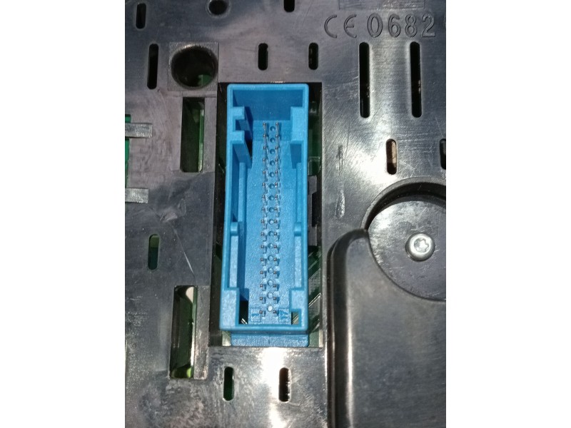 Recambio de cuadro instrumentos para audi a3 (8p1) 2.0 tdi 16v referencia OEM IAM 110080297  