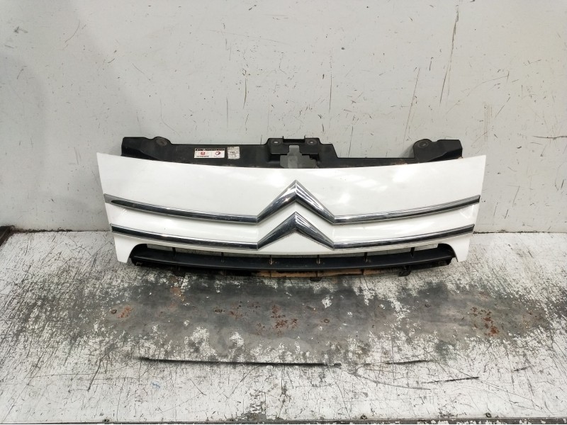 Recambio de rejilla delantera para citroën jumpy ii (vf7) 2.0 hdi 120 referencia OEM IAM   