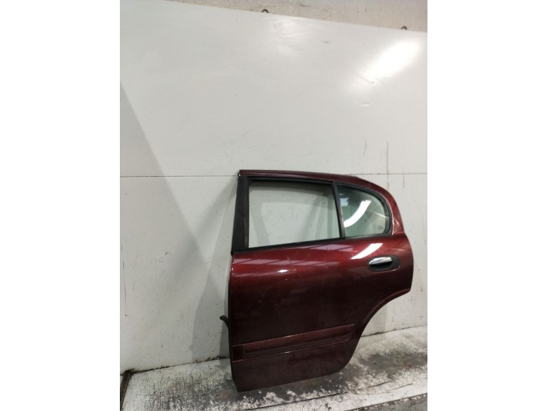 Recambio de puerta trasera izquierda para nissan almera ii (n16) 1.5 referencia OEM IAM 5P  