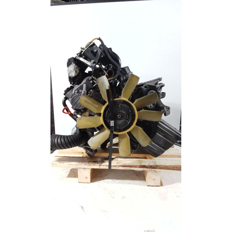 Recambio de motor completo para mercedes-benz sprinter 4-t caja/chasis (b904) 413 cdi referencia OEM IAM 611980  50685657