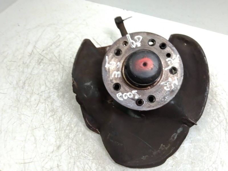 Recambio de mangueta delantera derecha para mercedes clase e (w124) berlina d 300 (124.130) referencia OEM IAM   