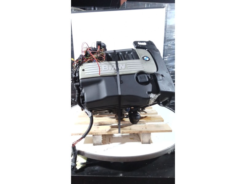 Recambio de motor completo para bmw 5 touring (e39) 525 d referencia OEM IAM 256D1 BOSCH 22905173