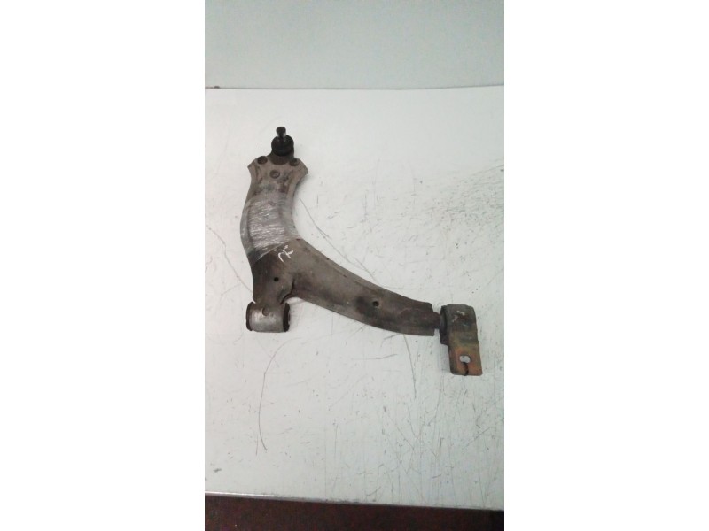 Recambio de brazo suspension inferior delantero derecho para citroën xsara (n1) 1.4 i referencia OEM IAM   