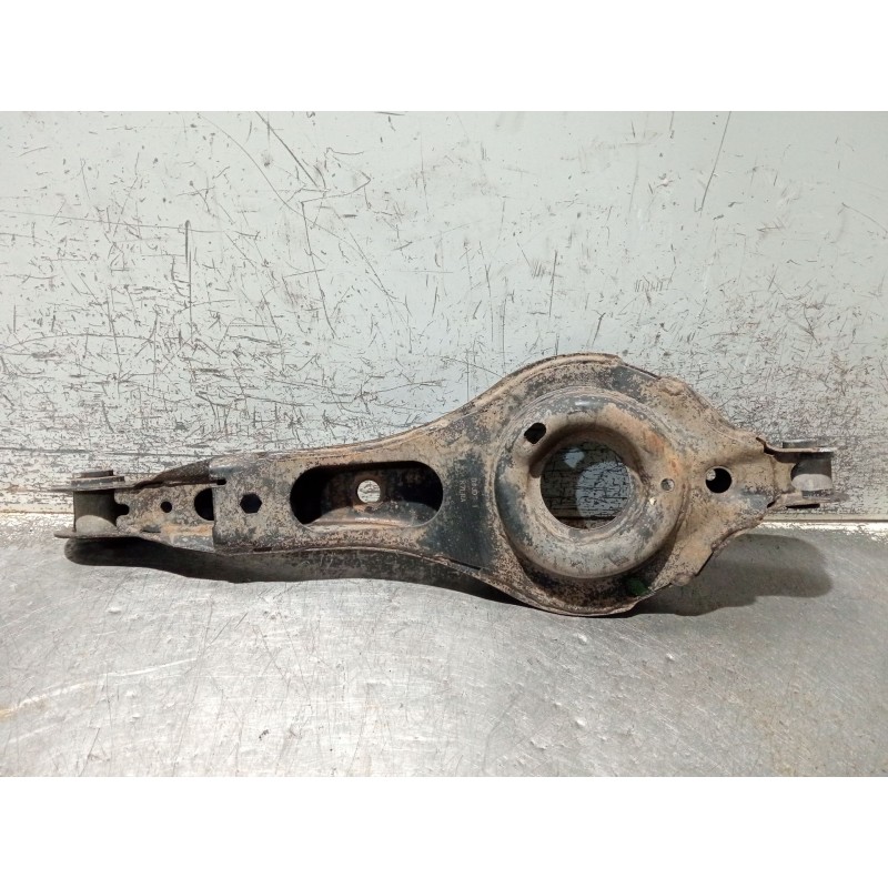 Recambio de brazo suspension inferior trasero derecho para ford focus ii turnier (da_, ffs, ds) 1.6 tdci referencia OEM IAM 4M51