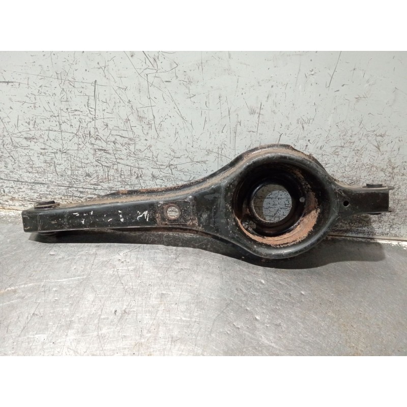Recambio de brazo suspension inferior trasero derecho para ford focus ii turnier (da_, ffs, ds) 1.6 tdci referencia OEM IAM 4M51