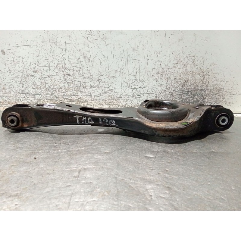 Recambio de brazo suspension inferior trasero izquierdo para ford focus ii turnier (da_, ffs, ds) 1.6 tdci referencia OEM IAM 4M