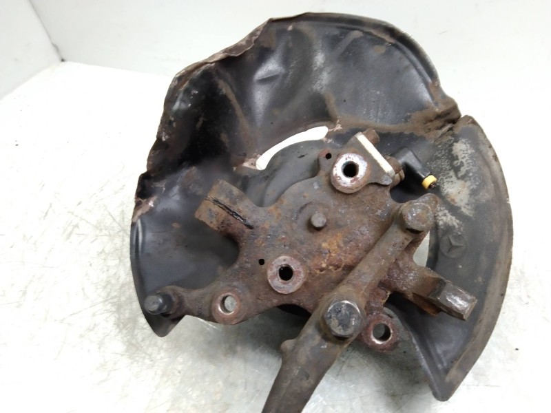 Recambio de mangueta delantera derecha para mercedes clase e (w124) berlina d 300 (124.130) referencia OEM IAM   