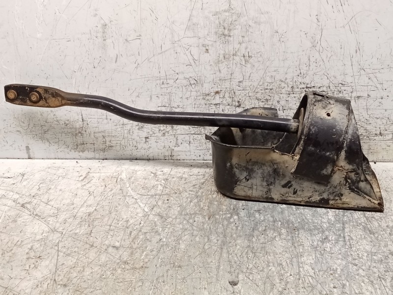 Recambio de brazo suspension superior trasero derecho para dfsk c35 furgoneta 1.5 referencia OEM IAM   