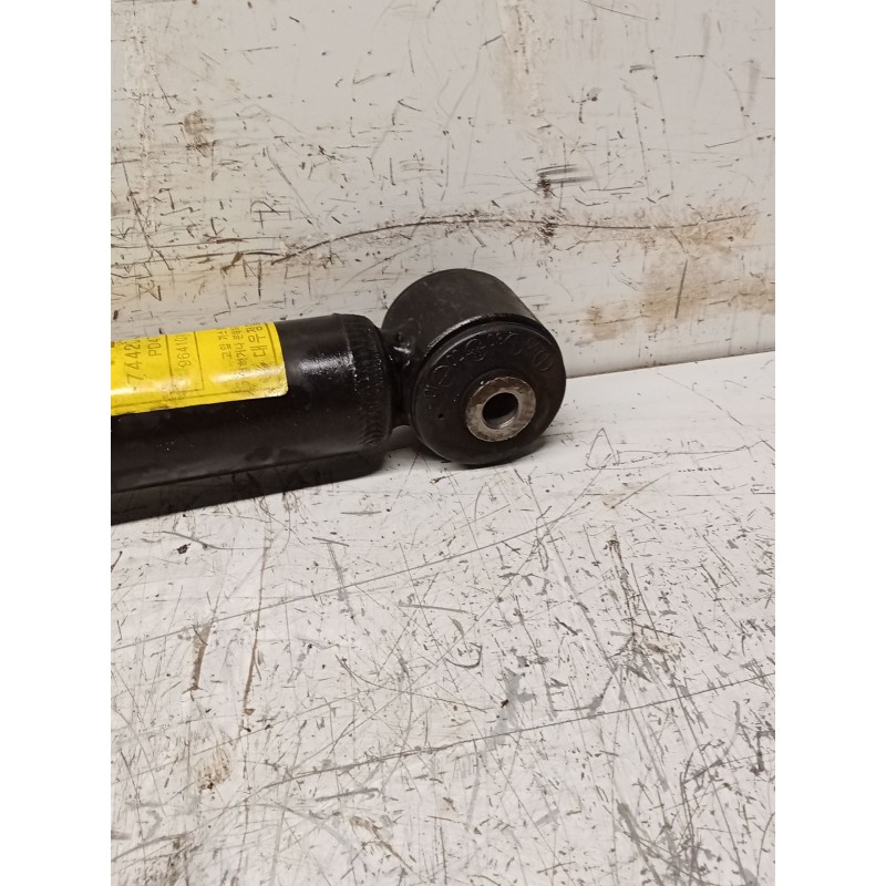 Recambio de amortiguador trasero izquierdo para daewoo kalos (klas) 1.4 referencia OEM IAM 7442012  