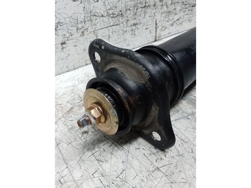 Recambio de amortiguador trasero izquierdo para daewoo kalos (klas) 1.4 referencia OEM IAM 7442012  