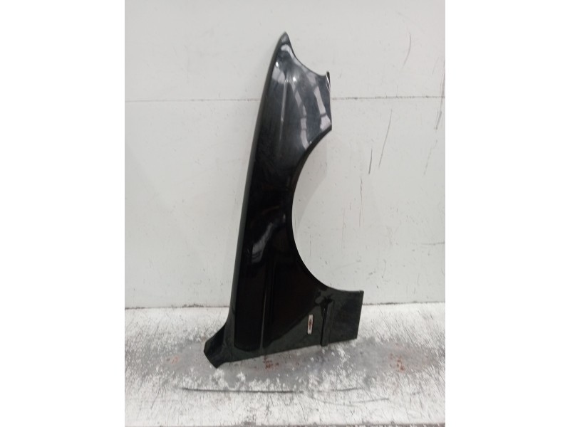 Recambio de aleta delantera derecha para bmw 5 touring (e39) 525 d referencia OEM IAM   