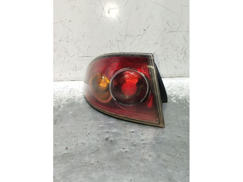 Recambio de piloto trasero izquierdo para seat cordoba (6l2) 1.4 16v referencia OEM IAM   