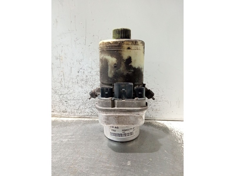Recambio de bomba direccion para seat ibiza iii (6l1) 1.4 tdi referencia OEM IAM 6Q0423156AB 6Q1423051BS 6Q2423051AF