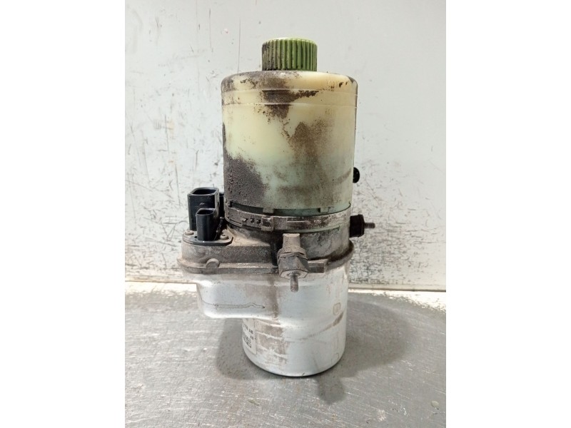 Recambio de bomba direccion para seat ibiza iii (6l1) 1.4 tdi referencia OEM IAM 6Q0423156AB 6Q1423051BS 6Q2423051AF
