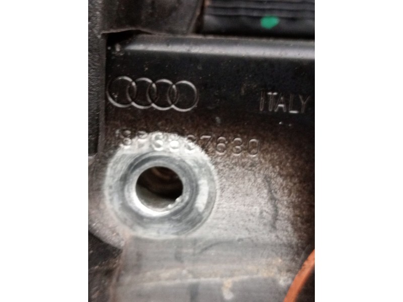 Recambio de elevalunas delantero derecho para audi a3 (8p1) 2.0 tdi 16v referencia OEM IAM 8p6837630  