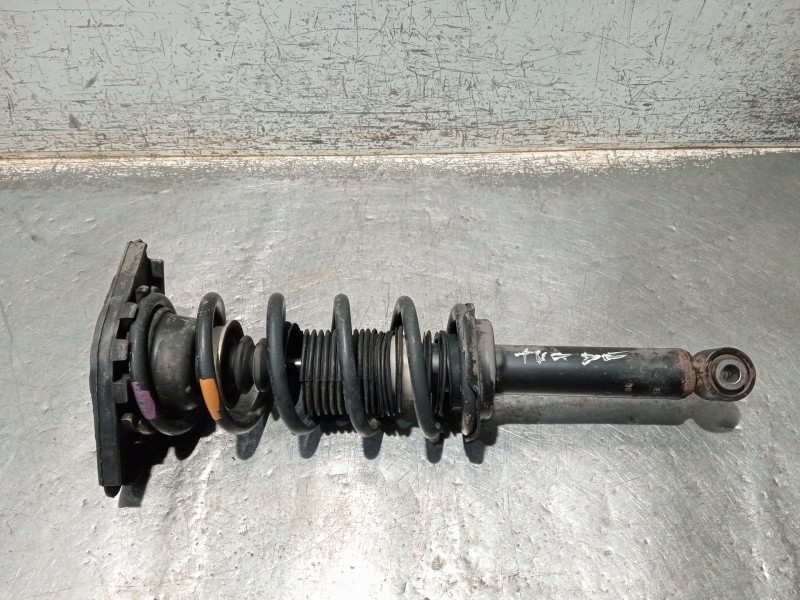Recambio de amortiguador trasero derecho para nissan almera ii (n16) 1.5 referencia OEM IAM 56210BM400  