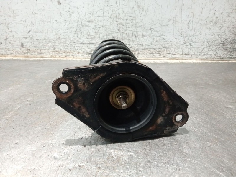Recambio de amortiguador trasero derecho para nissan almera ii (n16) 1.5 referencia OEM IAM 56210BM400  