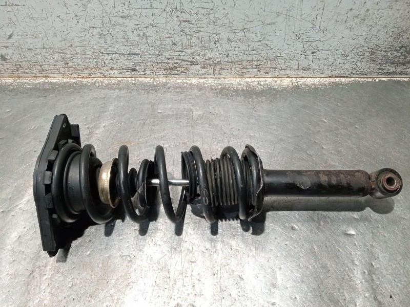 Recambio de amortiguador trasero izquierdo para nissan almera ii (n16) 1.5 referencia OEM IAM 56210BM400  